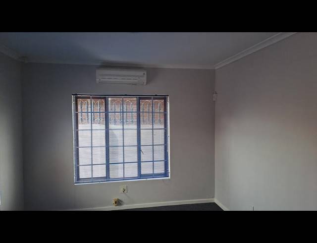 BUSINESS PROPERTY TO RENT IN NEWTON PARK